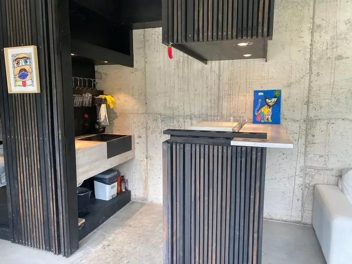 Cocina y barra
